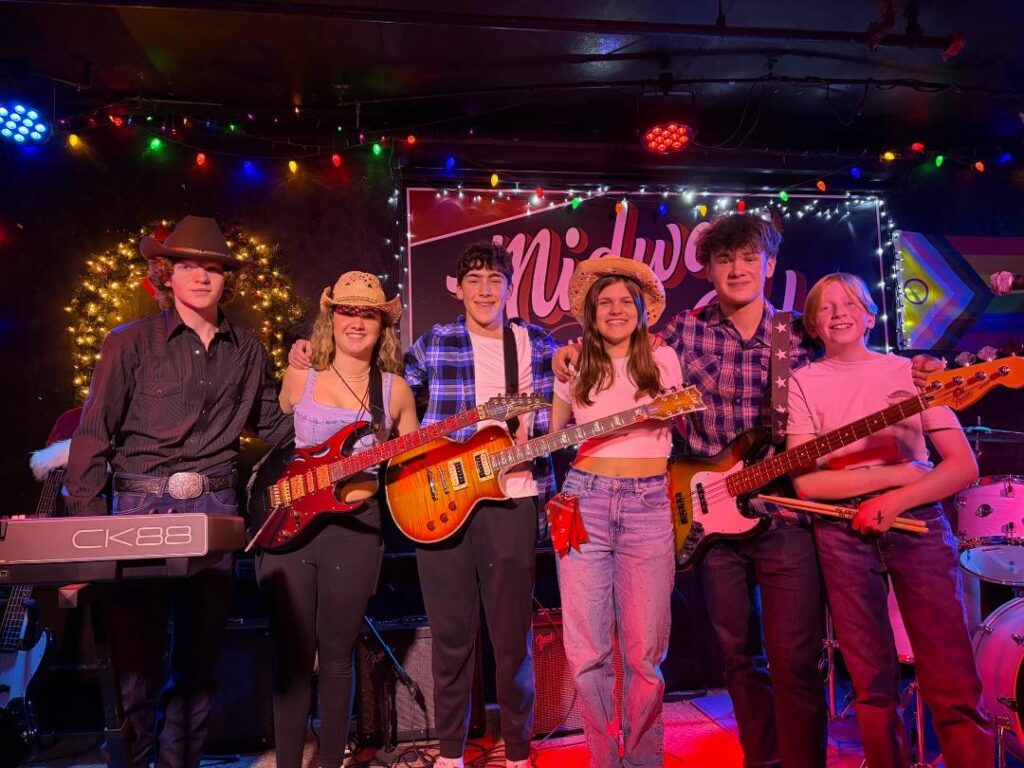 Truancy – Live Band